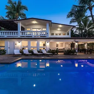 2* Inn Casa Isleña