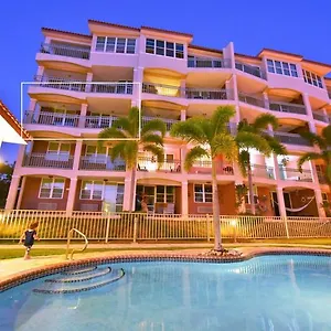  Apartment Caribbean Sea View